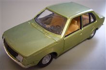 ちょっとレアな1/43フランス製ソリドのルノー18♪ ちょっとレアな1/43フランス製ソリドのルノー18♪