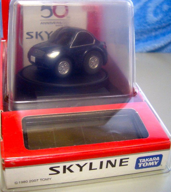 チョロQのV36スカイライン（ターンテーブル付き）です♪｜てつ