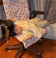 息子は咳き込み、ネコのキャンディは平穏な日々が戻って・・。