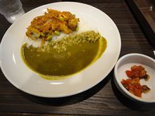 ぜいたくキーマWカレー（ココイチ）