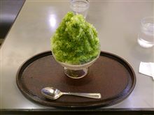 ちょっと歩いて…