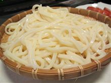今日のディナーは、自宅で石丸うどん