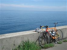 海の日は海へ。