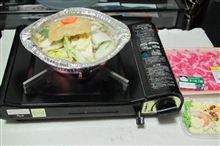 今日のディナーは、1人きりたんぽ鍋 肉増し