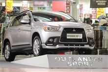 Mitsubishi Outlander sport Genuine Accessories ： Indonesia ・・・・