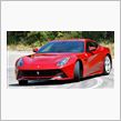 F12フェラーリ　赤色。