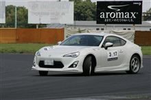 トヨタ８６をサーキットで試す。