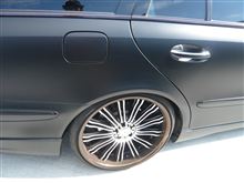 黒光りでイカしたカッコイイやつ！