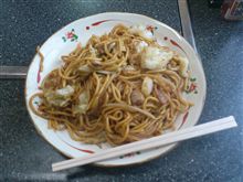 ひるぜん焼きそば～(^o^)…。