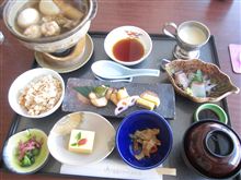 【今日のご飯は全部奢り　イェーッ】