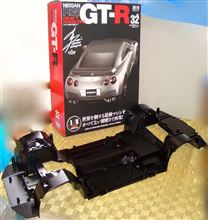 週刊 日産R35GT-R Vol.32♪ 週刊 日産R35GT-R Vol.32♪