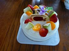 お祝いケーキ