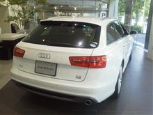 Audi　A6 Avant 3.0 TFSI quattro S-line契約しました。