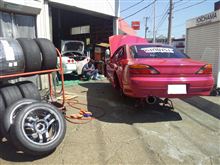 ☆　ＣＲＵＩＳＥ 中年太りのオヤジが車高調交換中　☆