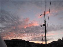 雲は秋色。