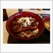 すき家の新作！豚かばやき丼！
