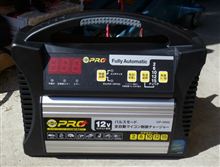 バッテリー充電器 OMEGA OP-0002