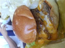 絶品タワーチーズバーガー♪