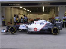 予選終了後、車検を終えた後のF1マシン