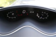 赤日産へ。