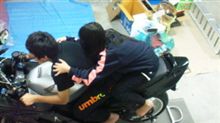 男親の顔を…