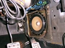 運転席側のフロントスピーカーも交換出来ました☆彡