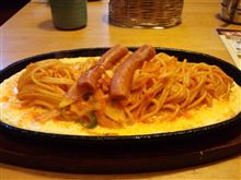 ライブ前にコチラで腹ごしらえ(^O^)