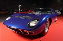 ブルー のランボルギーニミウラ。 ブルー のランボルギーニミウラ。
