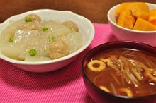 大根と鶏団子の中華風煮物