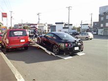 ☆　ＣＲＵＩＳＥ Ｒ３５デモカー 塗装屋さんへ！　☆