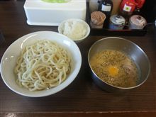あちこちで絶賛開催ちうでした(；・∀・)