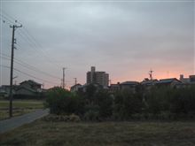 おはよ～～( ￣Д￣)σ)*￣-￣)ｵﾗｵﾗ 【2012/11/08】