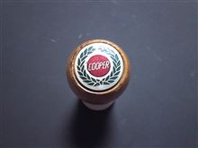 シフトノブが・・・ユルユル～