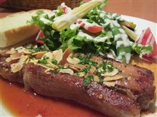 今日のランチは、「Bistro HAK」豚スペアリブBBQソース 1,200円