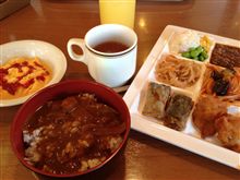 私はオフ会前にココに居ますが…
