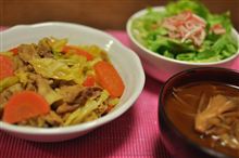 キャベツと豚肉のカレー風味蒸し♪