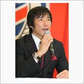 ゴン　４５歳での現役引退を表 ...