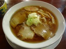 やま吉でラーメン!!