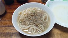 今日の夜食的な夕食…(^q^)…ごぼう天うどん