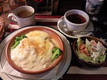 アップルハウスでランチ
