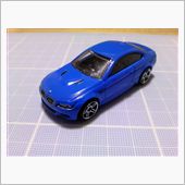 BMW M3。
