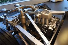 MP4-12C 3.8L V8 ツインターボエンジン... MP4-12C 3.8L V8 ツインターボエンジン...