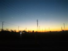 暗いうちから移動中