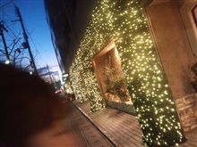 神は微笑まない