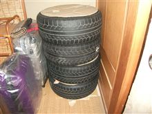 荷物到着が遅れてますね・・・