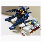 黒いガンダムと白い元祖
