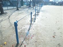 鉄棒が低くなった？ 