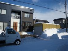 雪が大量に降ると大変です・・・仕事場が潰れちゃうかも！？（汗）