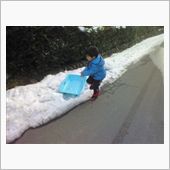 ソリ遊び