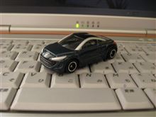 トミカ　プジョーRCZ